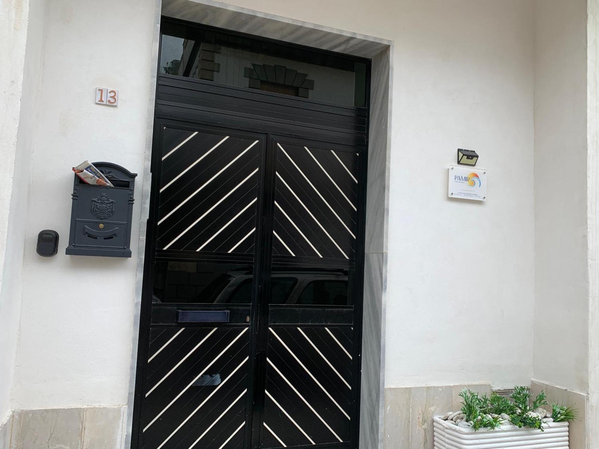 Pamir Casa Vacanze Appartamento Трапани Екстериор снимка